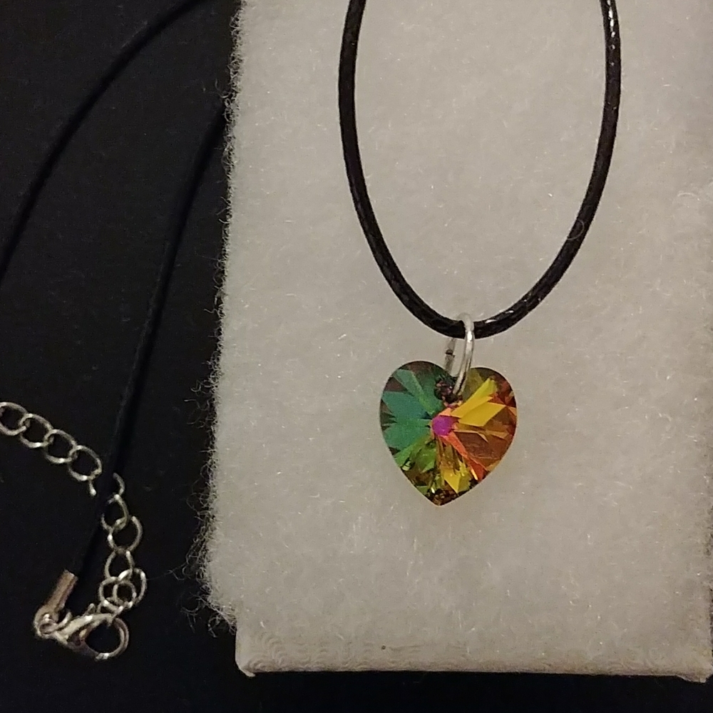 Minnesota Green Crystal Heart Necklace - Picture 5 of 8